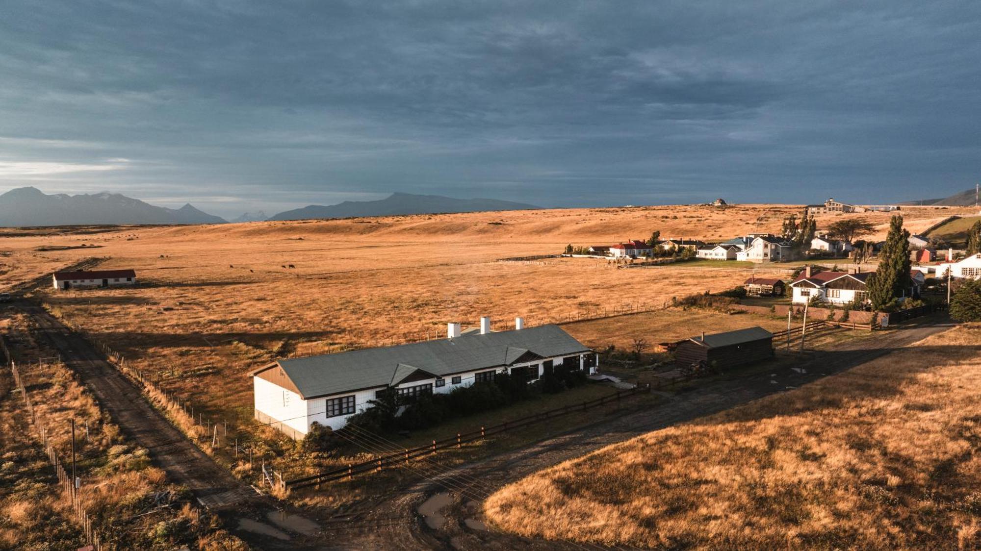 Bories - Boutique Guest House Puerto Natales Buitenkant foto